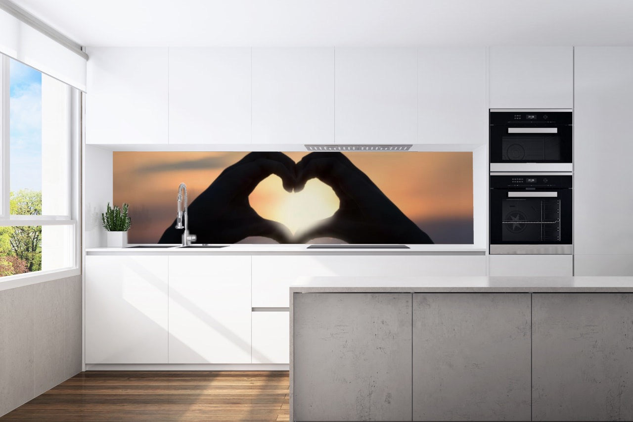 Kitchen back wall heart motif 0029