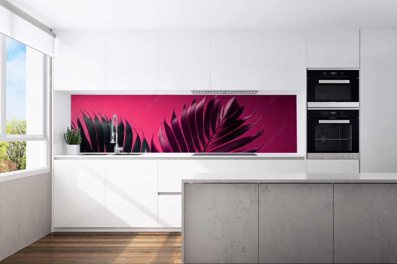 Kitchen back wall palm leaves motif 0319