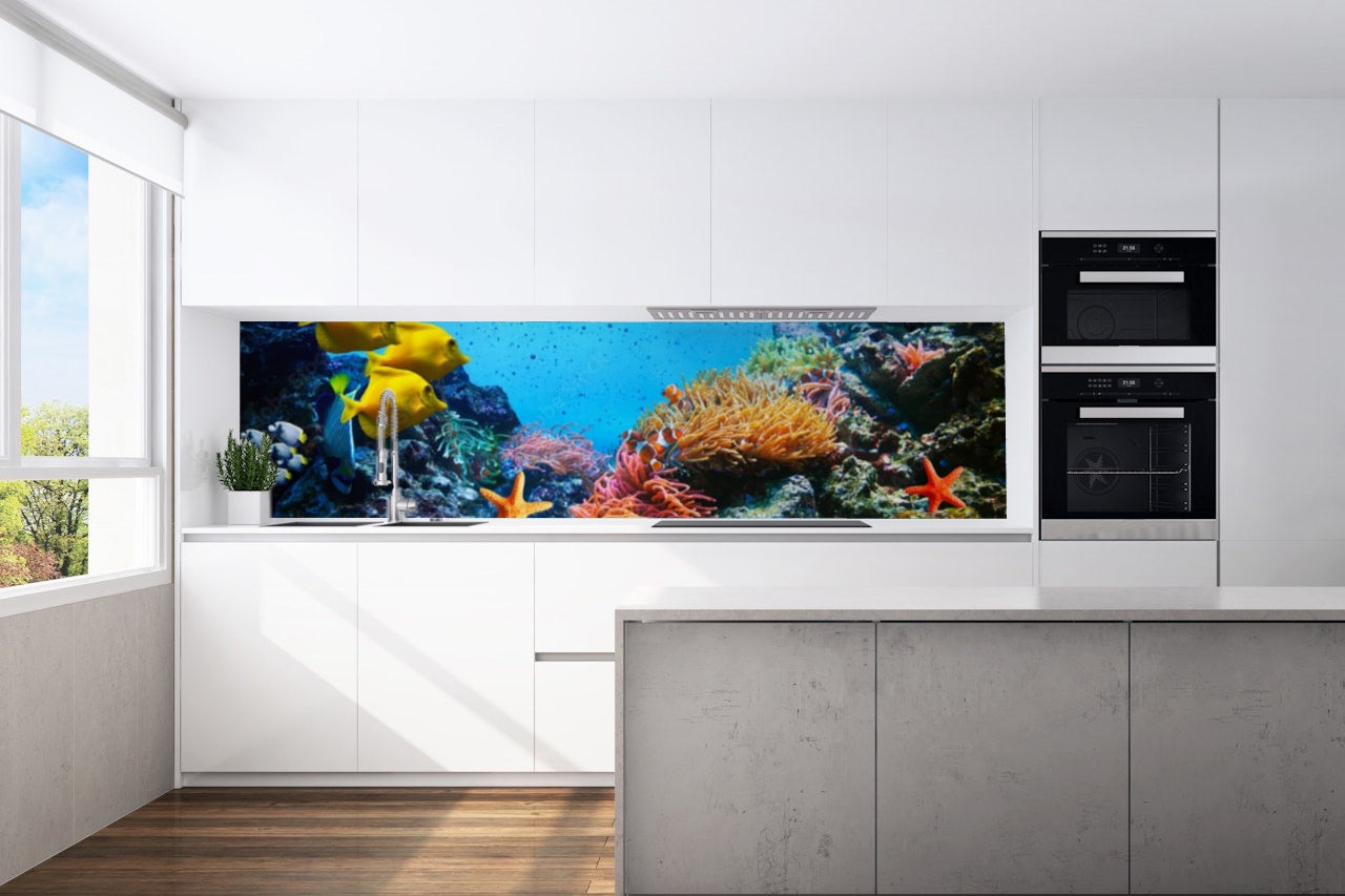 Kitchen back wall underwater motif 0447